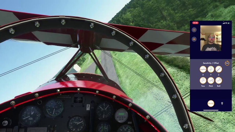 Having a blast doing some stunts with MSFS + SmoothTrack (head tracking app on iOS + Android)!