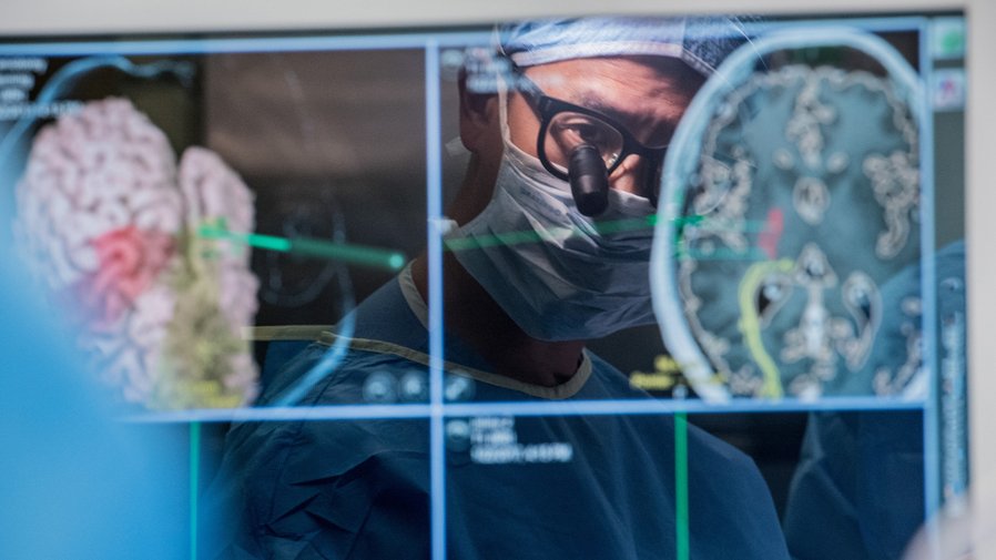 Experimental Brain Implant Lets Man With Paralysis Turn His Thoughts Into Words