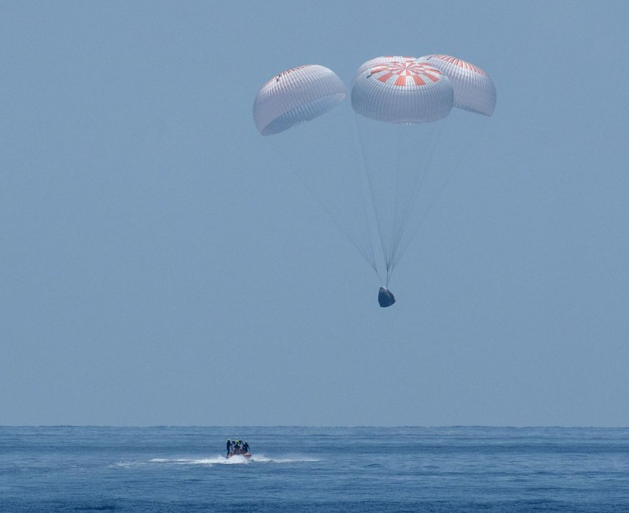 'It sounds like an animal': NASA astronauts describe the Crew Dragon reentry experience