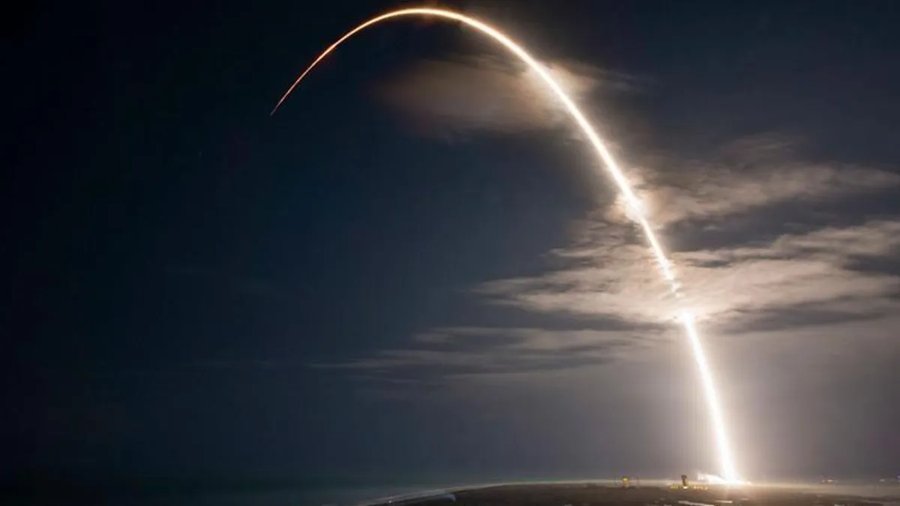 SpaceX launches 58 more Starlink satellites in ride-share mission