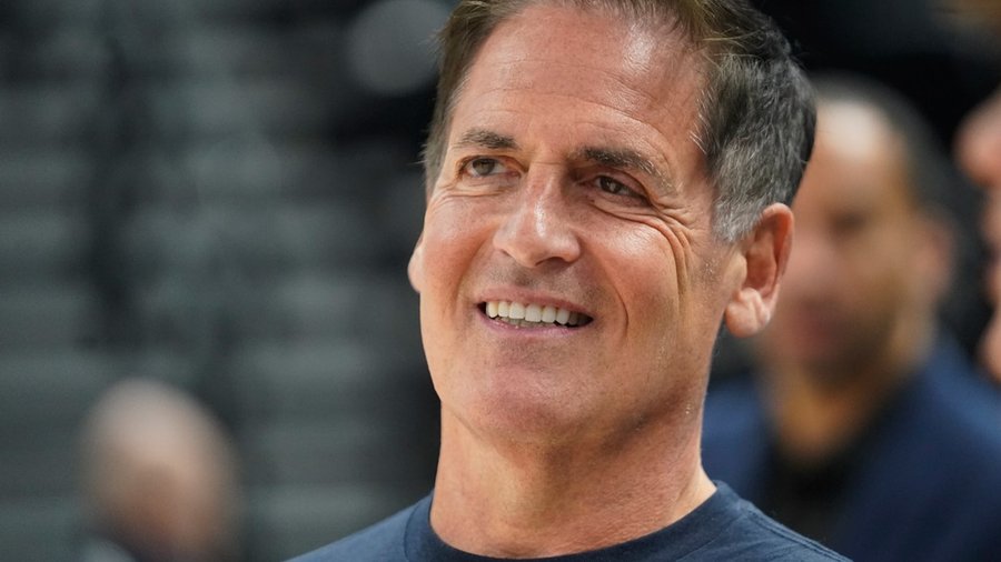 Mark Cuban says his online pharmacy offers best price on 800 generic drugs