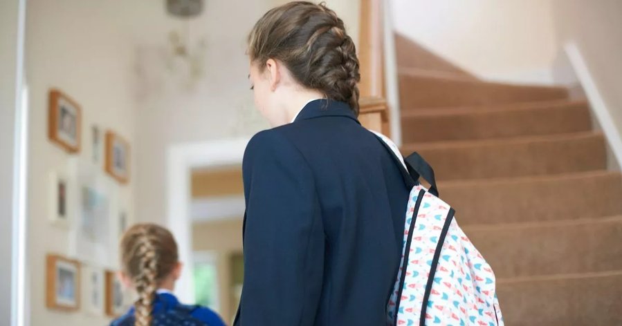 'Phenomenally bright' teenage girl 'identifies as a cat' and shows feline behaviour