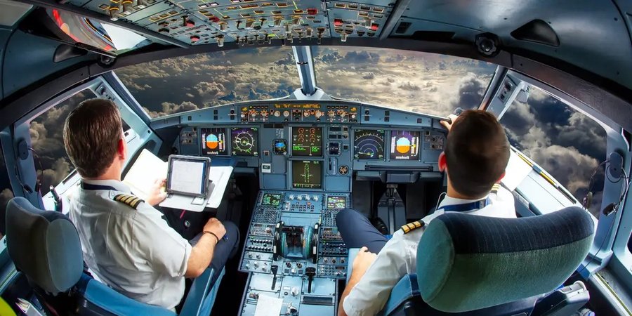 Russia's airspace ban is reminiscent of the Cold War-era when most airlines couldn't fly over the country — see the history of the Siberian Corridor