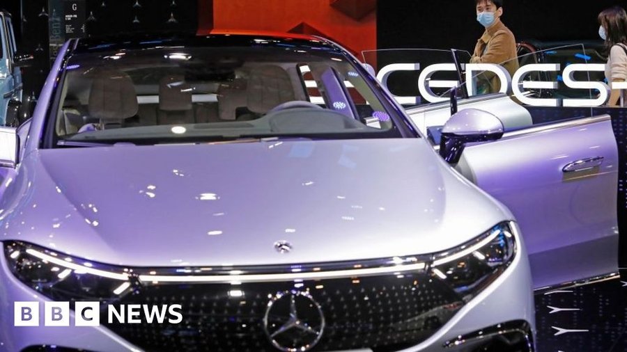 Mercedes-Benz to introduce acceleration subscription fee