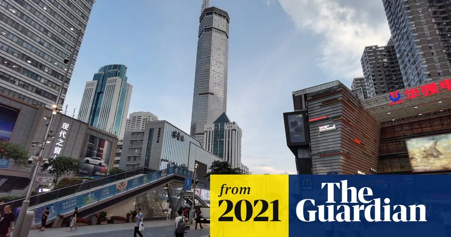 Panic as 300-metre-high skyscraper wobbles in China