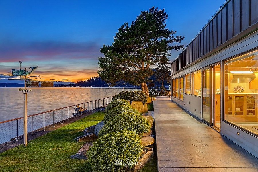18527 Normandy Terrace SW, Normandy Park, WA 98166